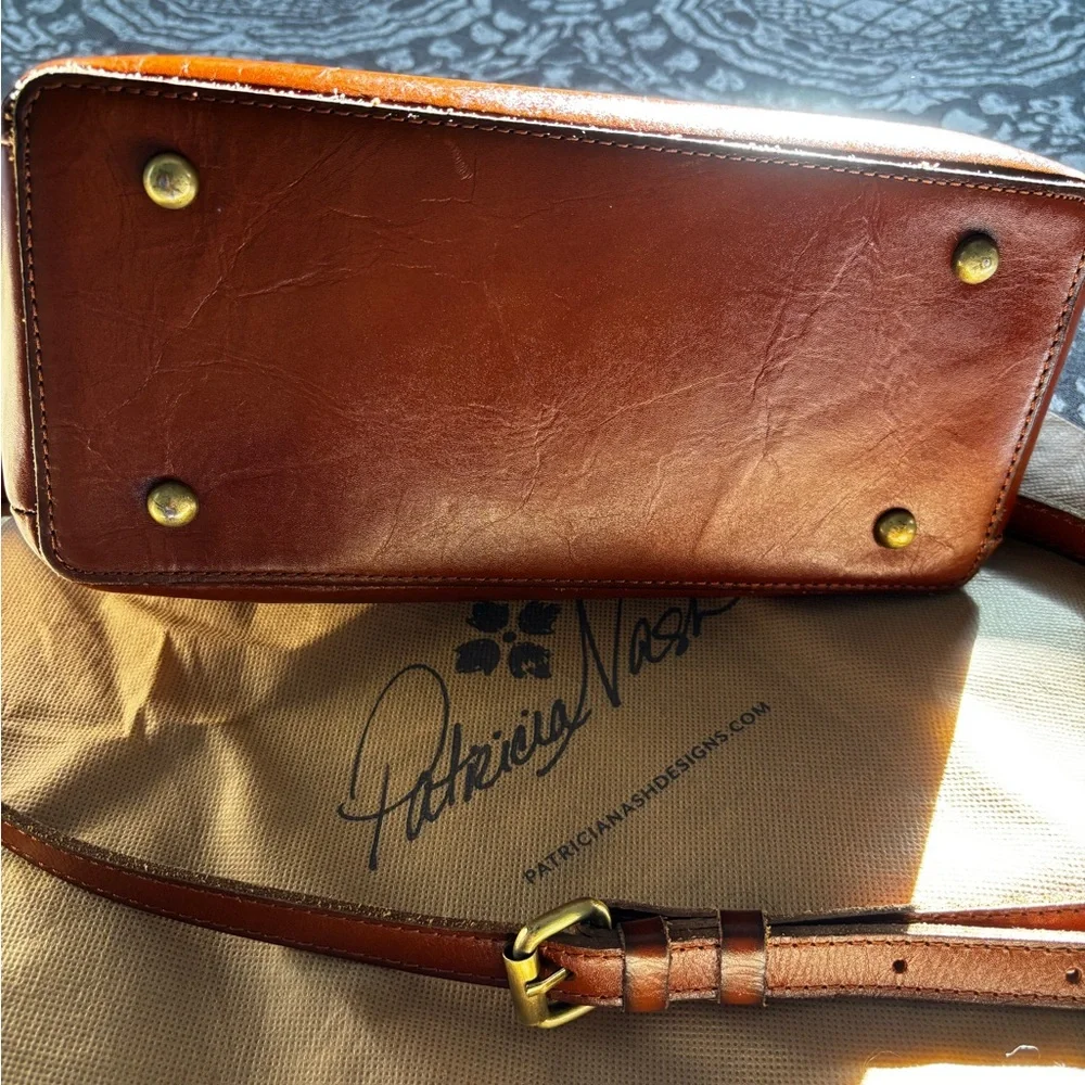 Patricia Nash Brown Empoli Satchel Leather Shoulder Crossbody Handbag—Like New 🌟 - Picture 4 of 5
